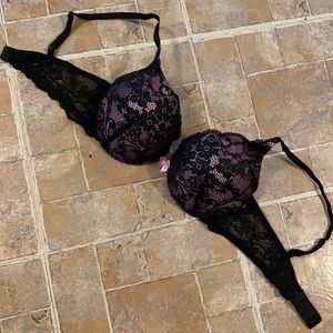 Victoria’s Secret push up bra size women’s 36C